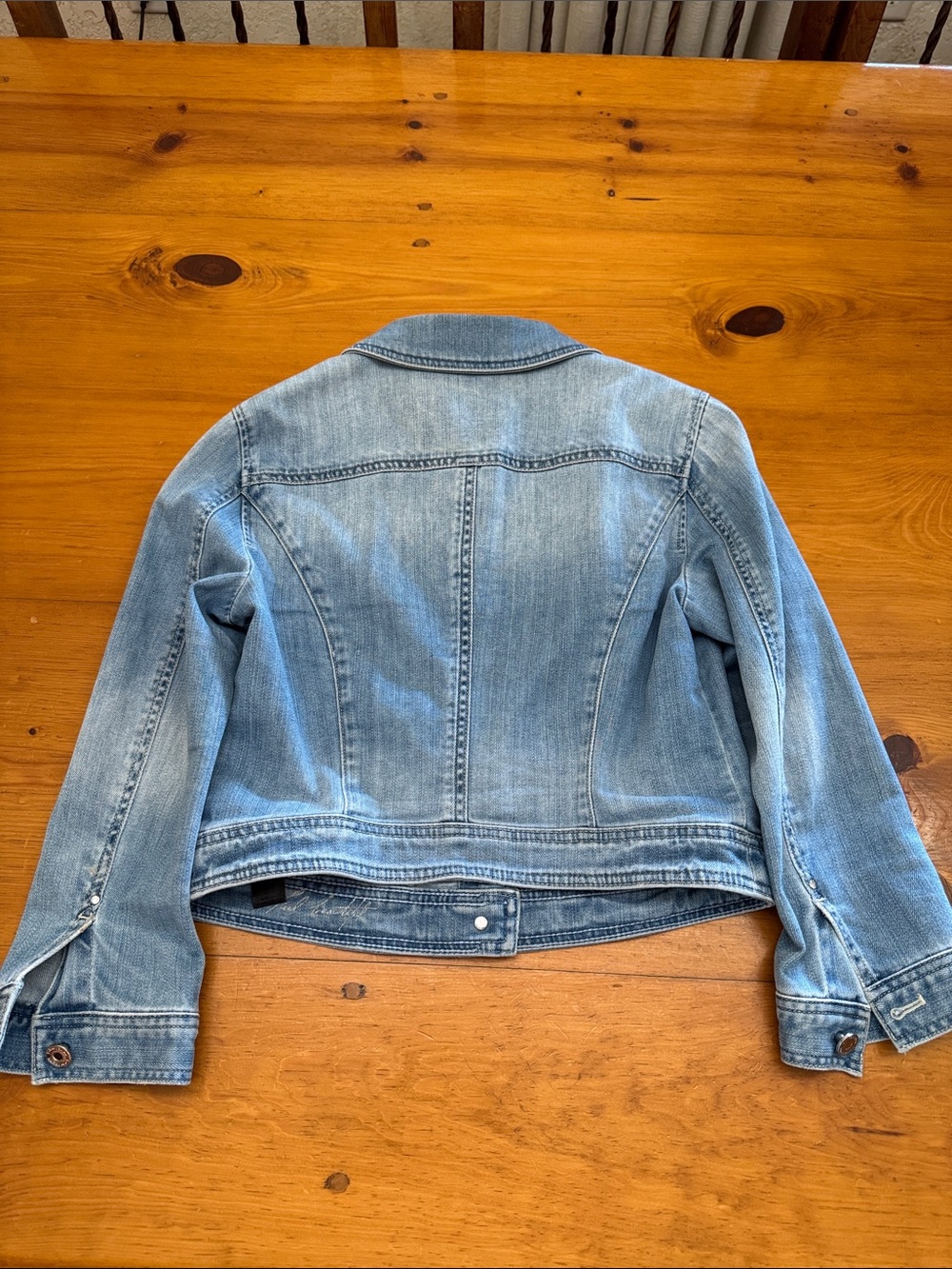 White House Black Market Light Wash Jean Jacket - Picture 5 of 12